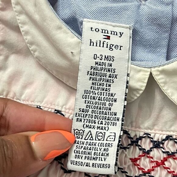 Tommy Hilfiger Baby Girl 0-3M Pink Plaid Smocked Romper Dress Peter Pan Collar - Picture 11 of 12